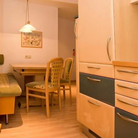 Haus Ripper Apartment Kaprun